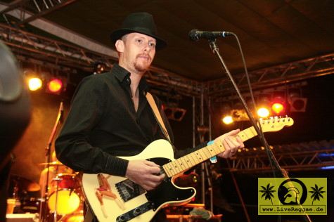 The Hotknives (UK) 12. This Is Ska Festival, Wasserburg Rosslau 27. Juni 2008 (10).JPG